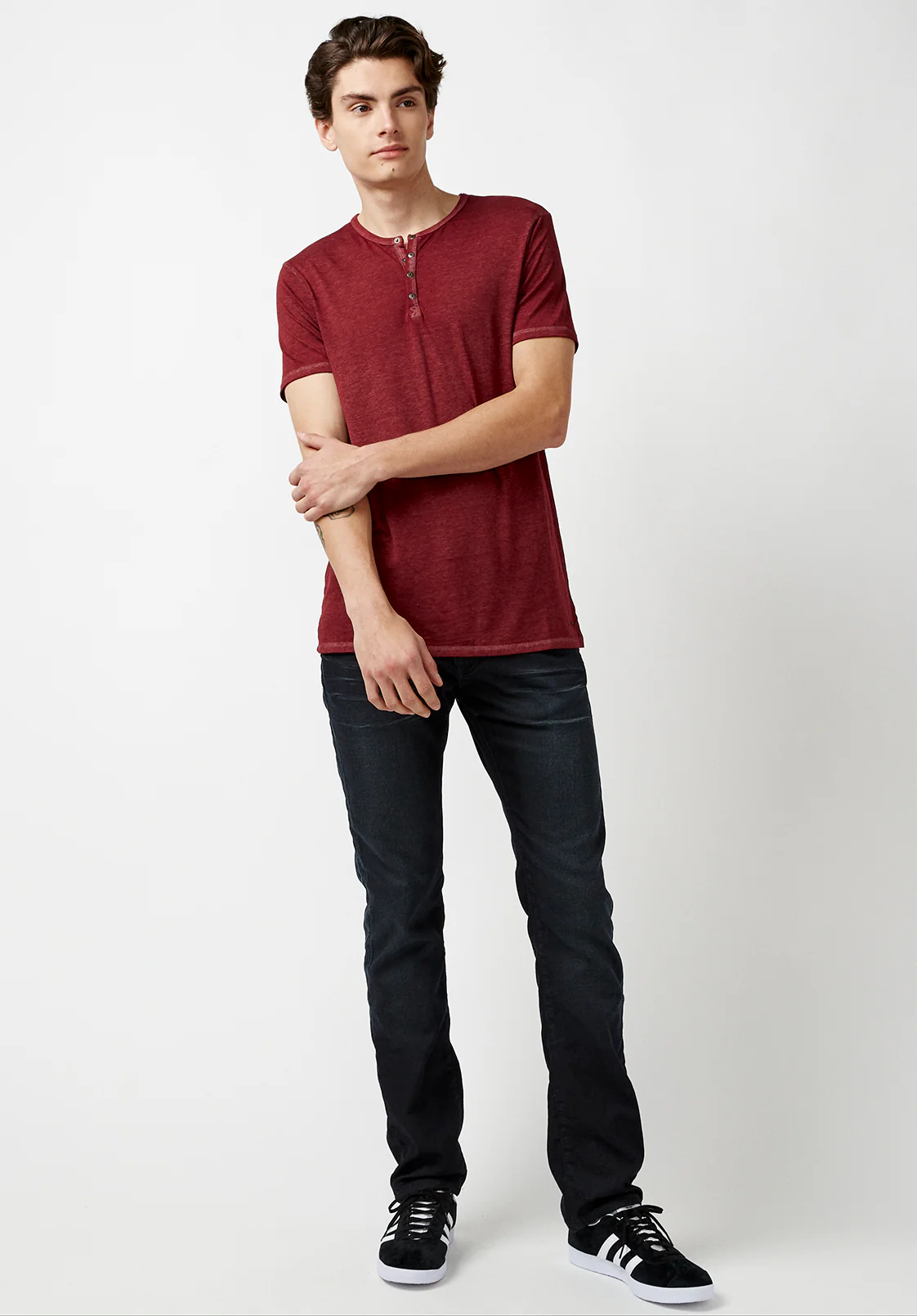 Kasum Buttoned Henley Men's T-Shirt in Dark Red - BM21411 - Image 4